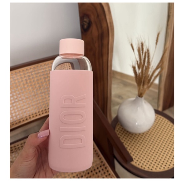 Dior Glass Water Bottle Blush Pink Neoprene 550ml - Picture 1 of 3